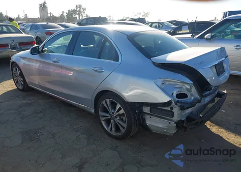 2020 Mercedes-Benz C 300 z USA, uszkodzony, nr VIN WDDWF8DB2LR534805